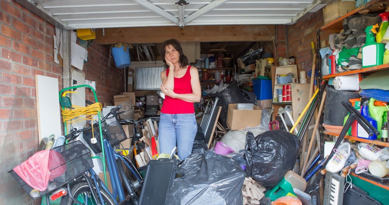 Cleaning Out Your Garage? Here's Why You Need a Dumpster Rental